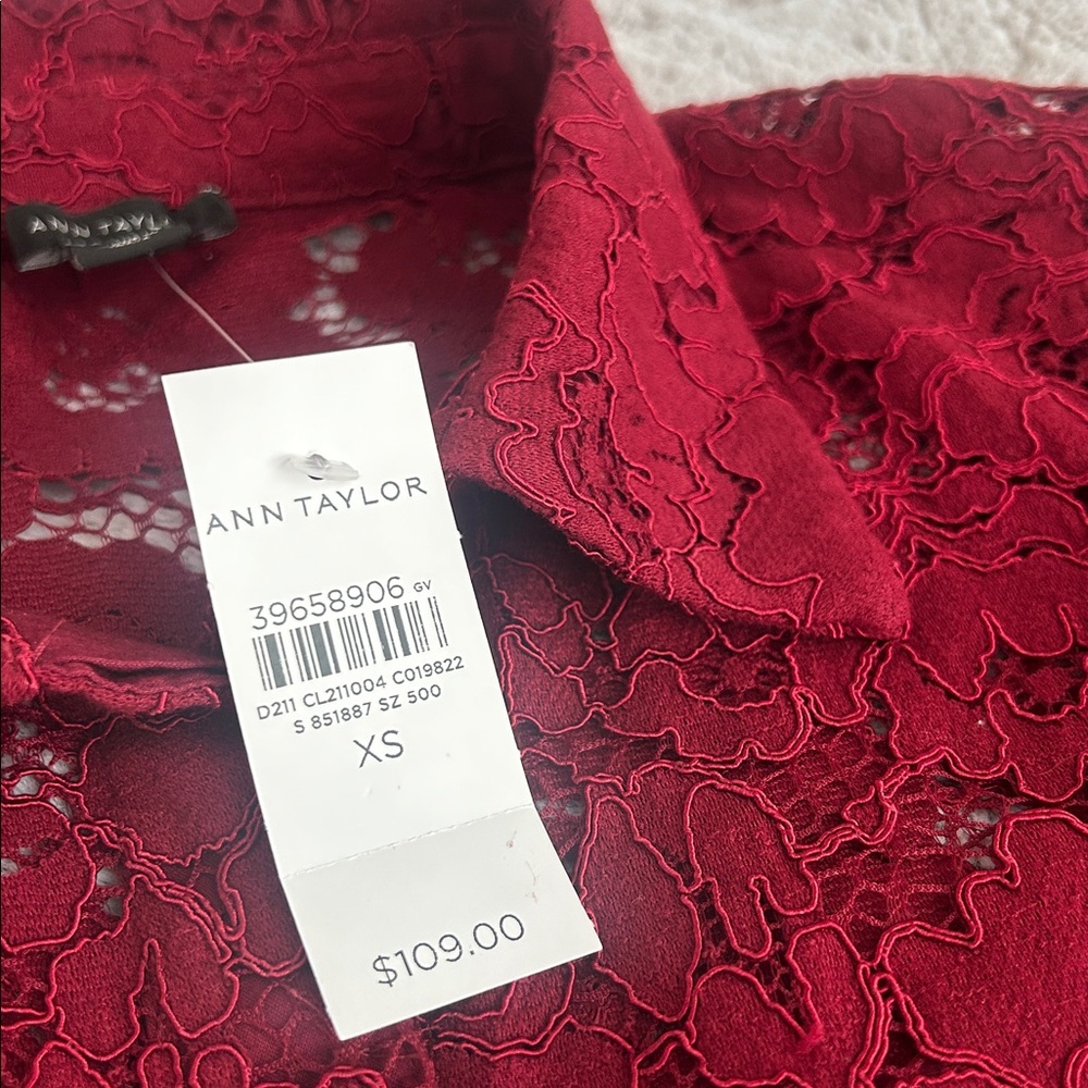 NWT Ann Taylor lace shirt with cami - Picture 6 of 12